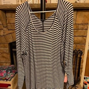 Torrid Long Sleeve Top